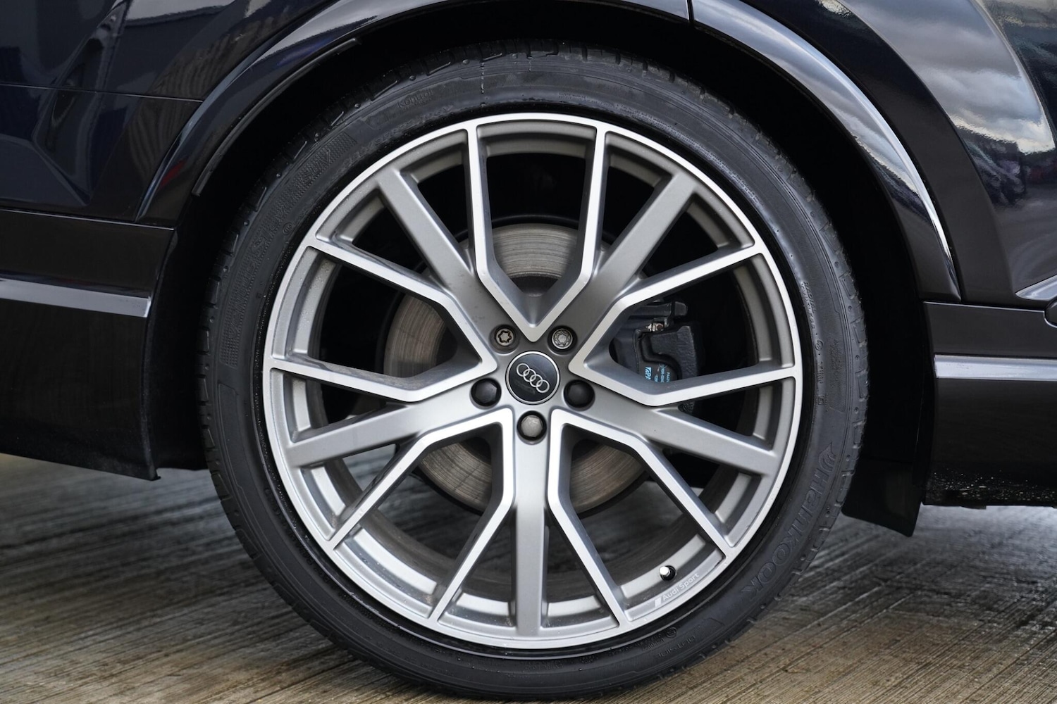 Used Audi SQ7 2018 for sale - 77351339: Photo 14