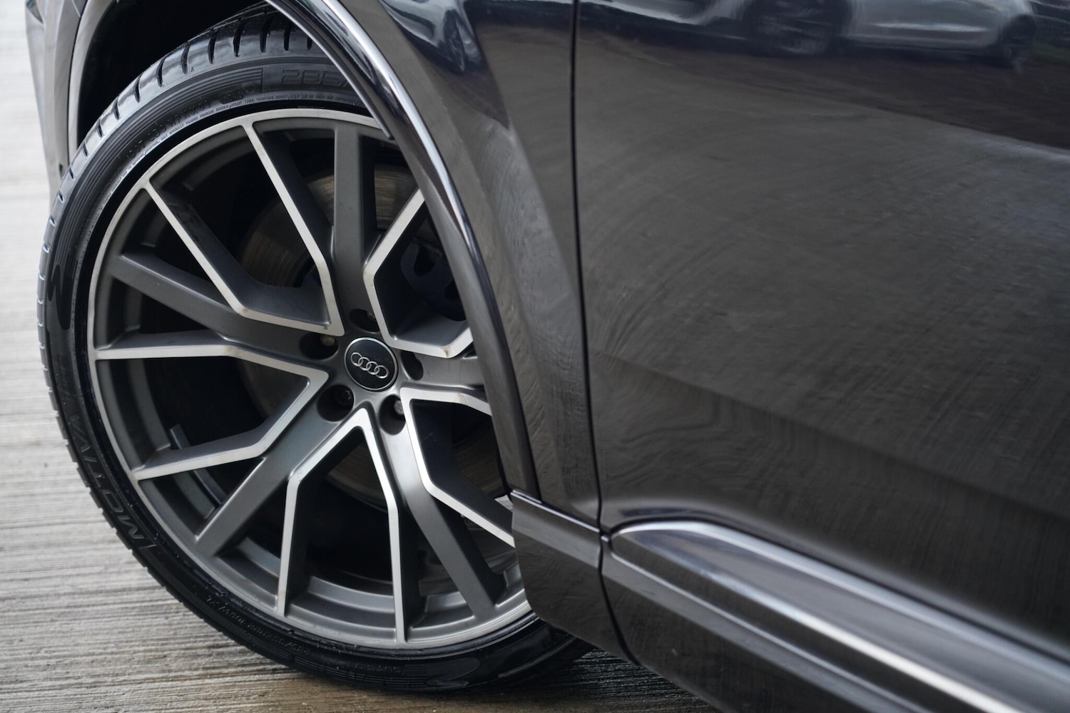 Used Audi SQ7 2018 for sale - 77351339: Photo 16