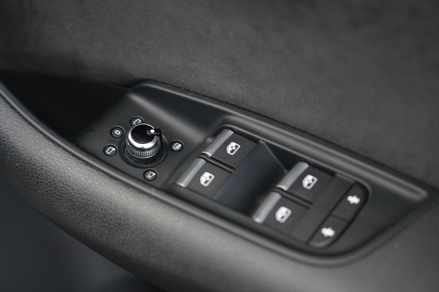 Used Audi SQ7 2018 for sale - 77351339: Photo 27