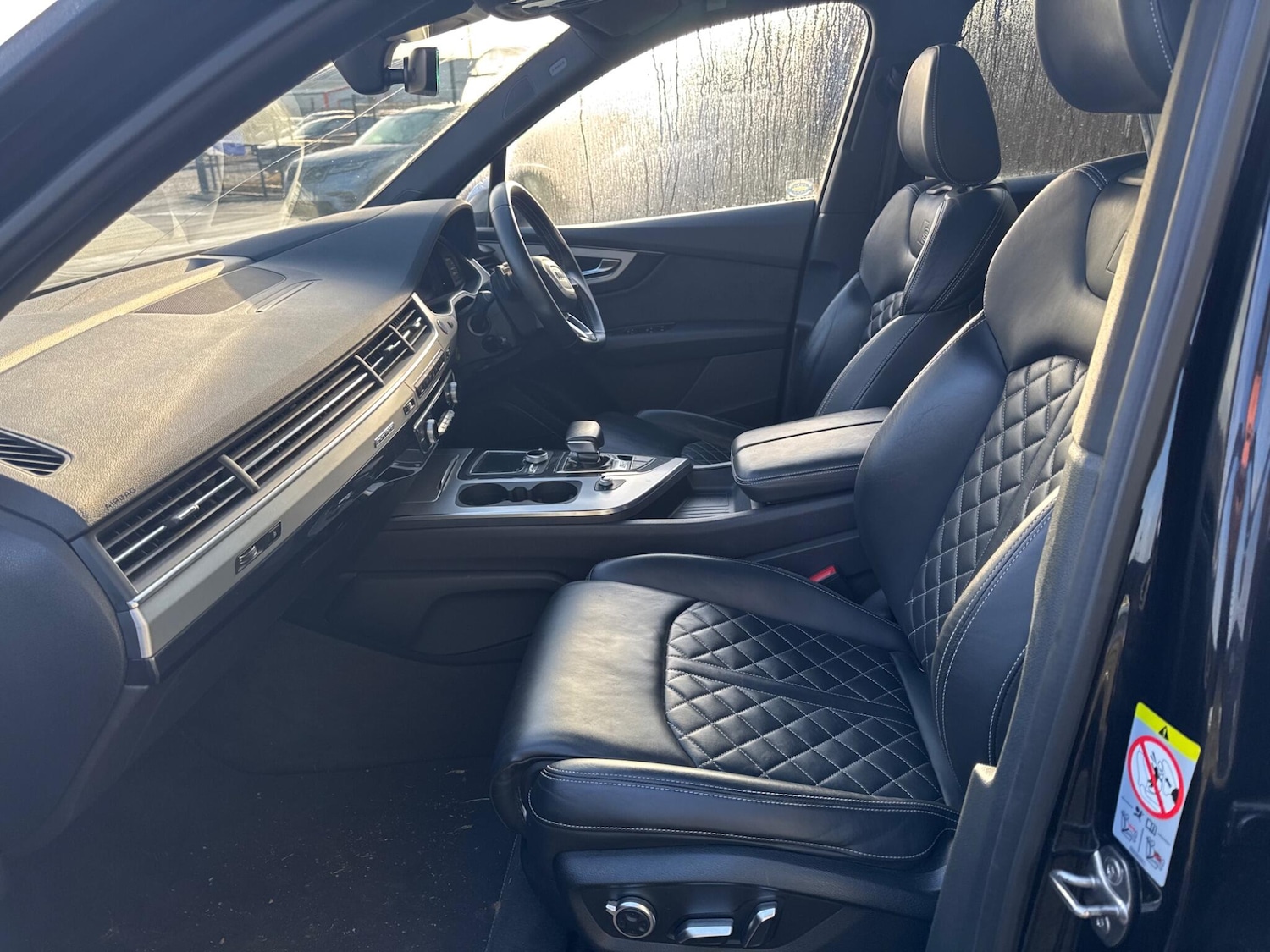 Used Audi Q7 2018 for sale - 77351339: Photo 5