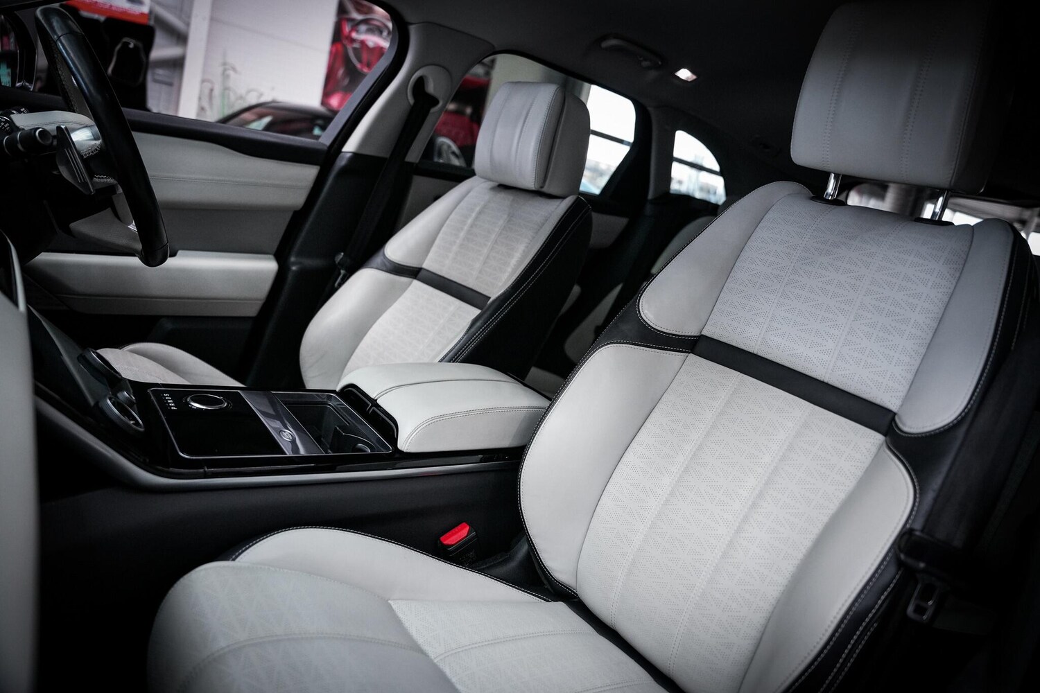 Used Land Rover Range Rover Velar for sale - 77671262: Photo 21