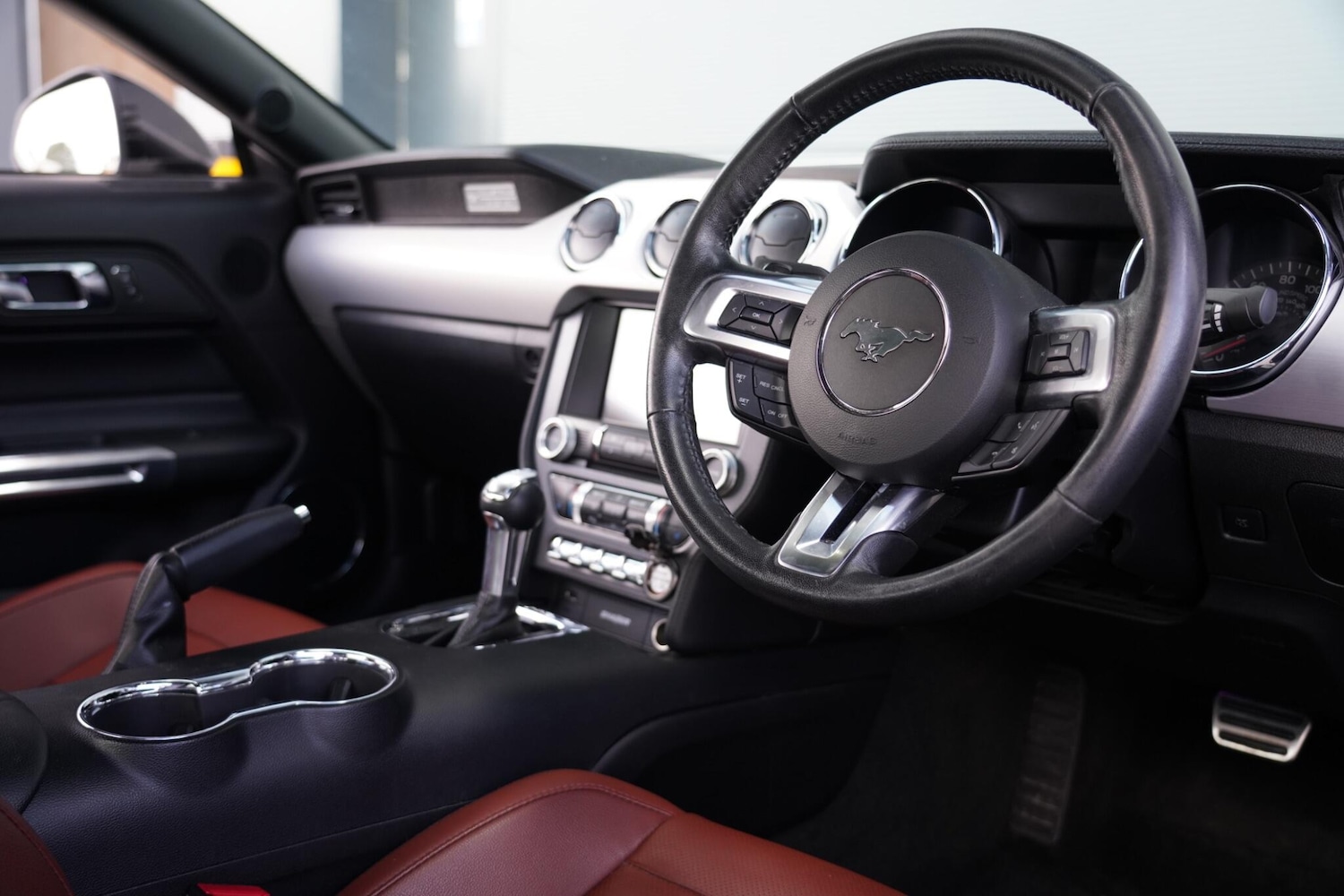 Used Ford Mustang 2018 for sale - 76659258: Photo 12