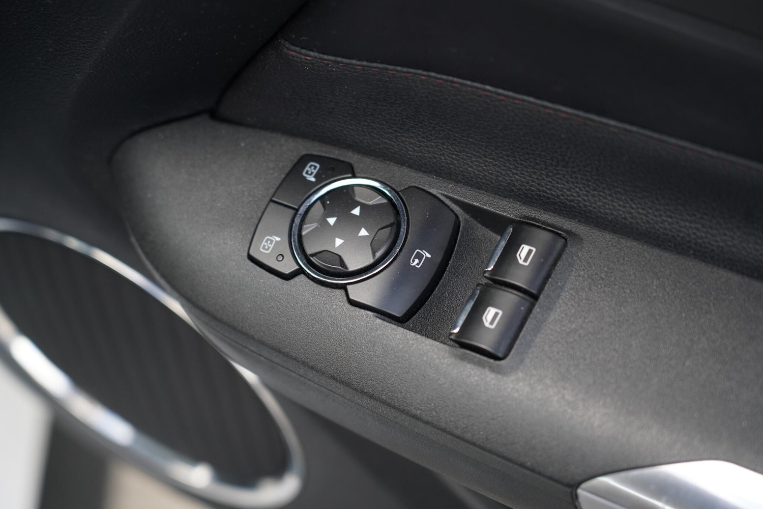 Used Ford Mustang 2018 for sale - 76659258: Photo 28