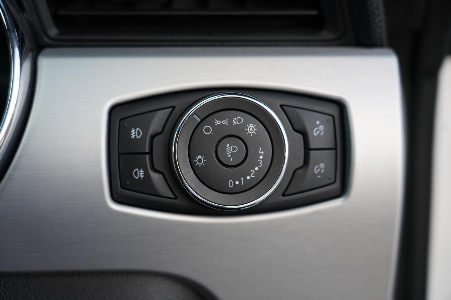 Used Ford Mustang 2018 for sale - 76659258: Photo 29