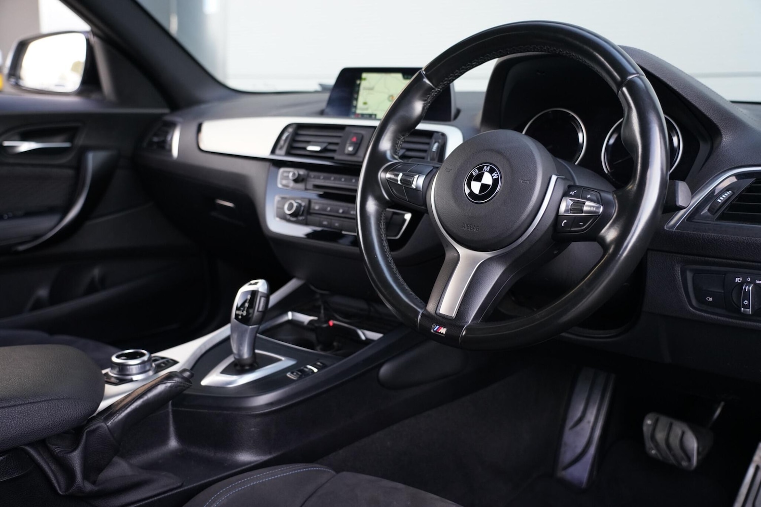 Used BMW 2 Series 2017 for sale - 77203568: Photo 12