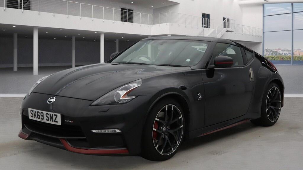 Used Nissan 370 Z 2019 for sale - 77737603: Photo 2