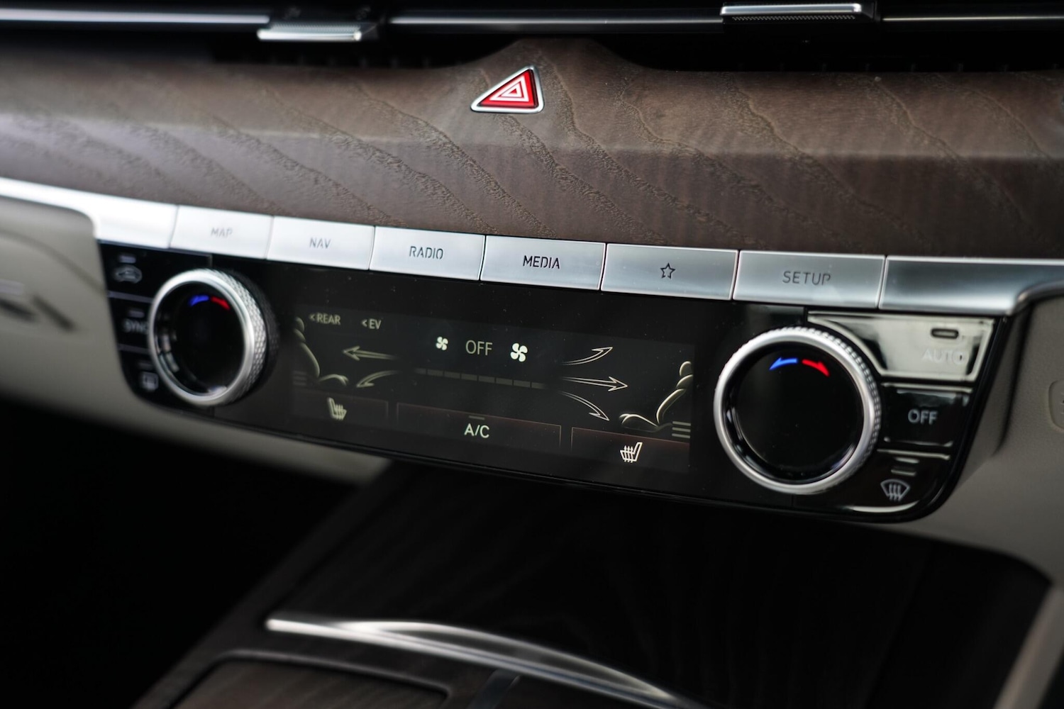 Used Genesis G80 2023 for sale - 76913268: Photo 24