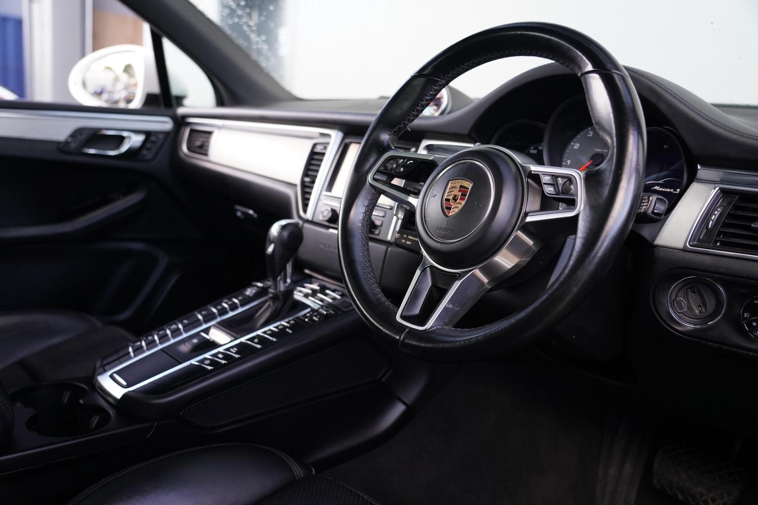 Used Porsche Macan 2015 for sale - 76659393: Photo 12