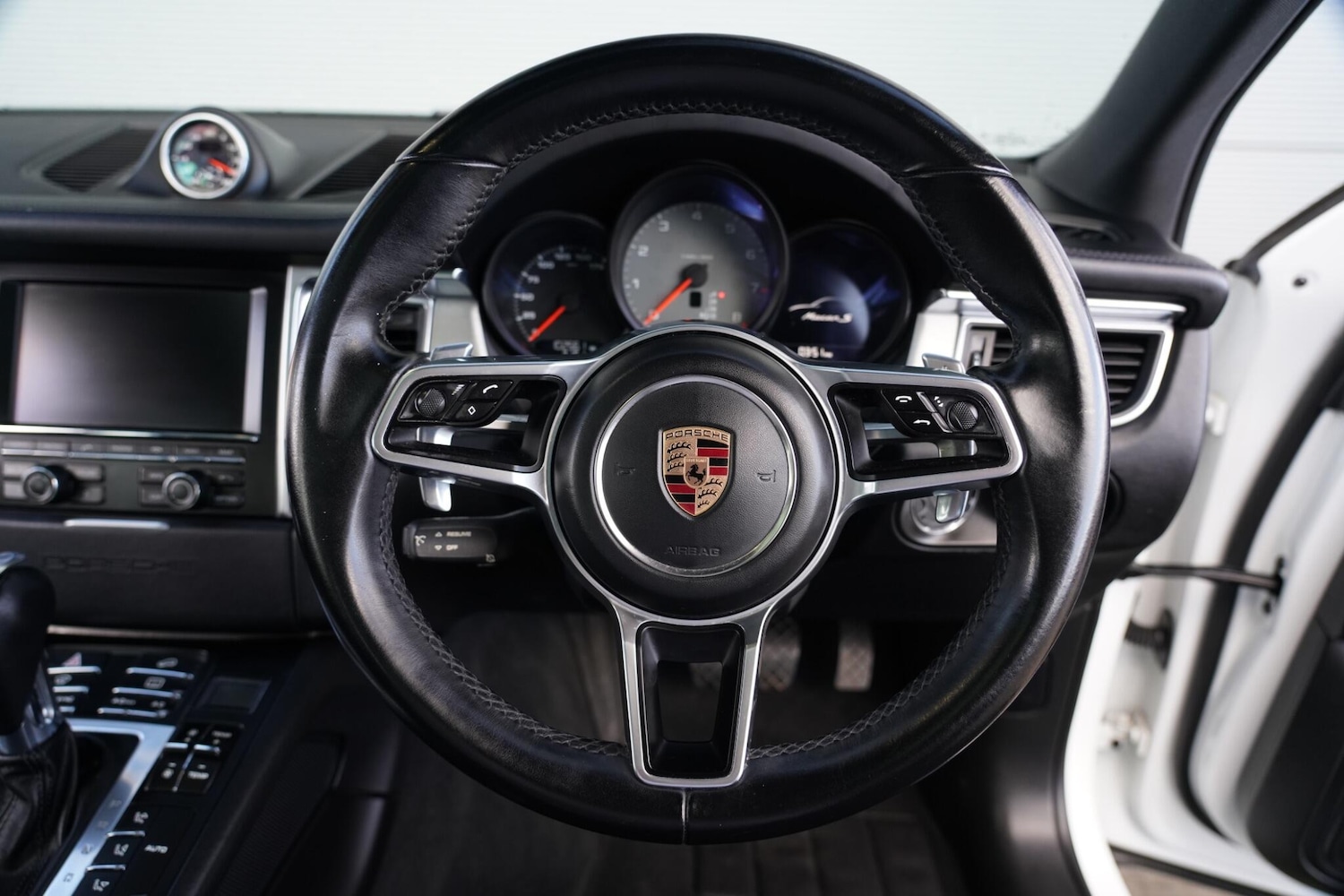 Used Porsche Macan 2015 for sale - 76659393: Photo 13