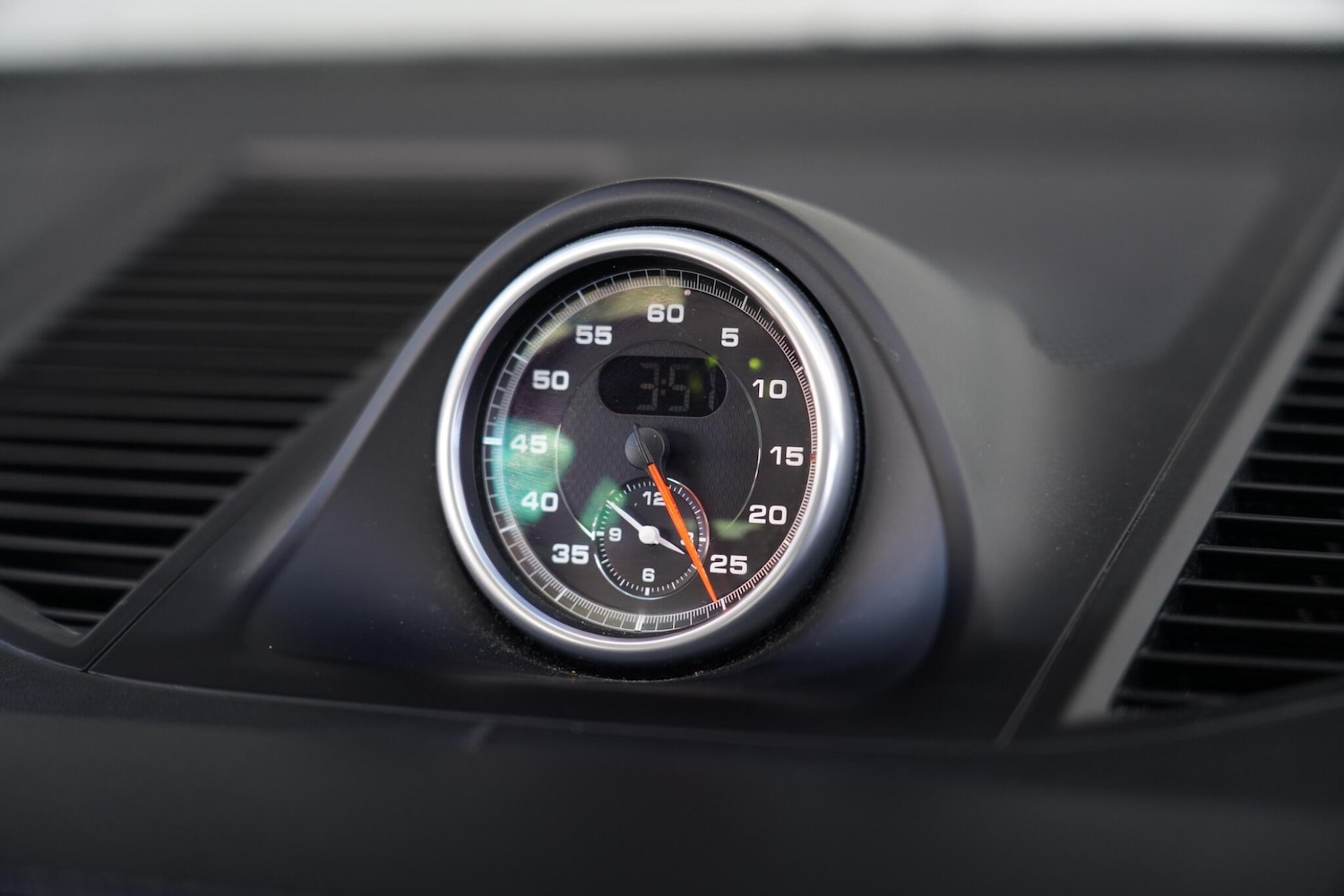 Used Porsche Macan 2015 for sale - 76659393: Photo 28