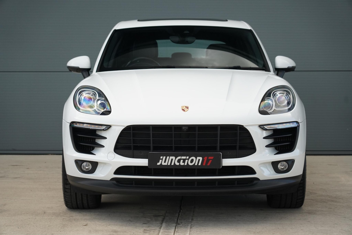Used Porsche Macan 2015 for sale - 76659393: Photo 5