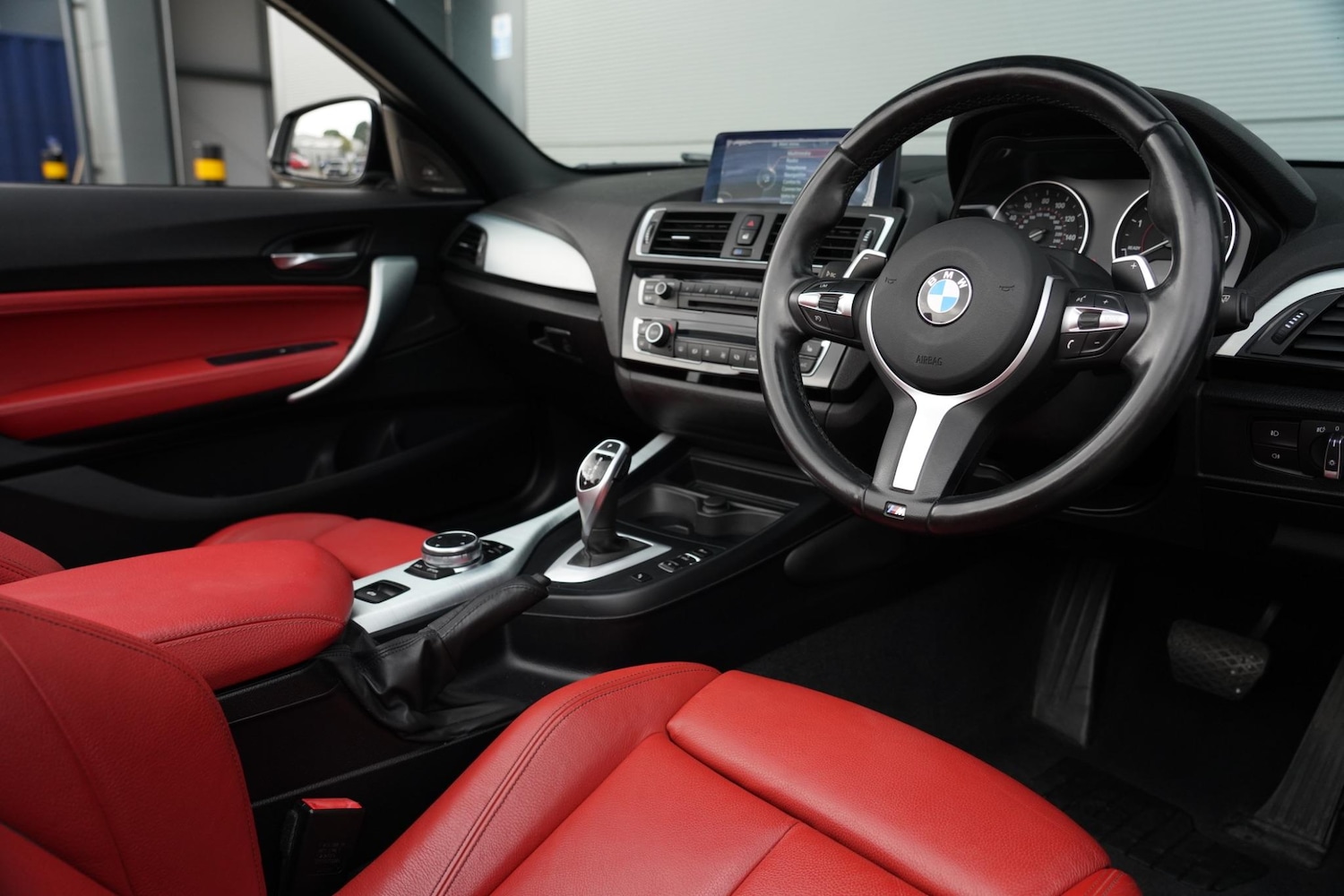 Used BMW 2 Series 2015 for sale - 76657238: Photo 2