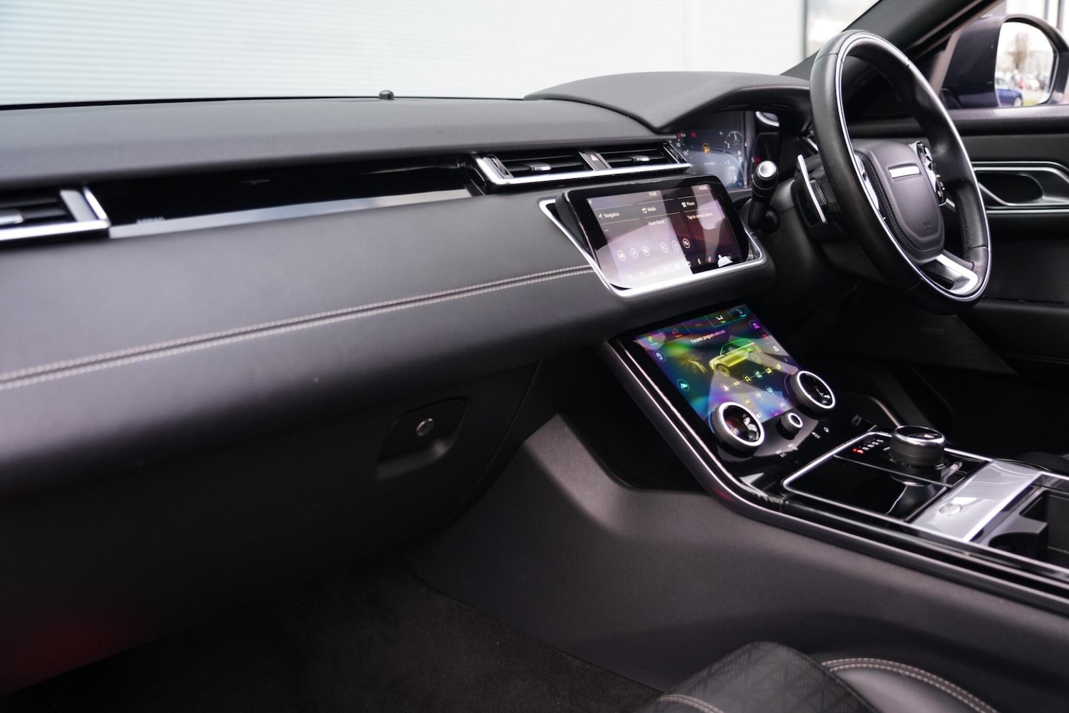 Used Land Rover Range Rover Velar 2018 for sale - 77174657: Photo 14