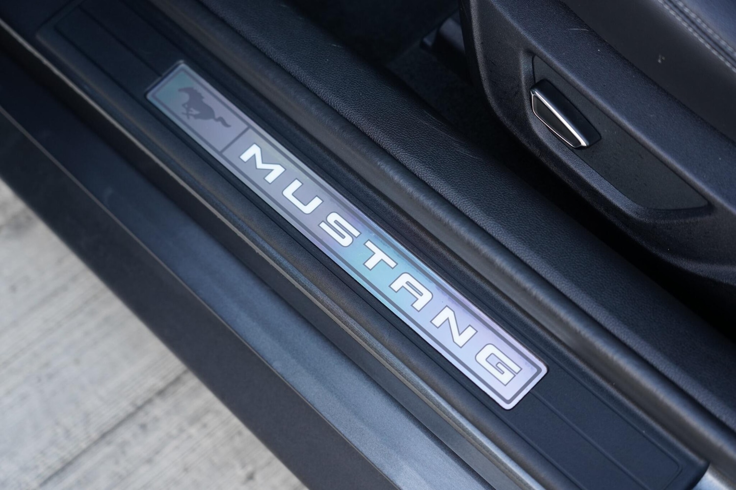 Used Ford Mustang 2016 for sale - 76988529: Photo 32