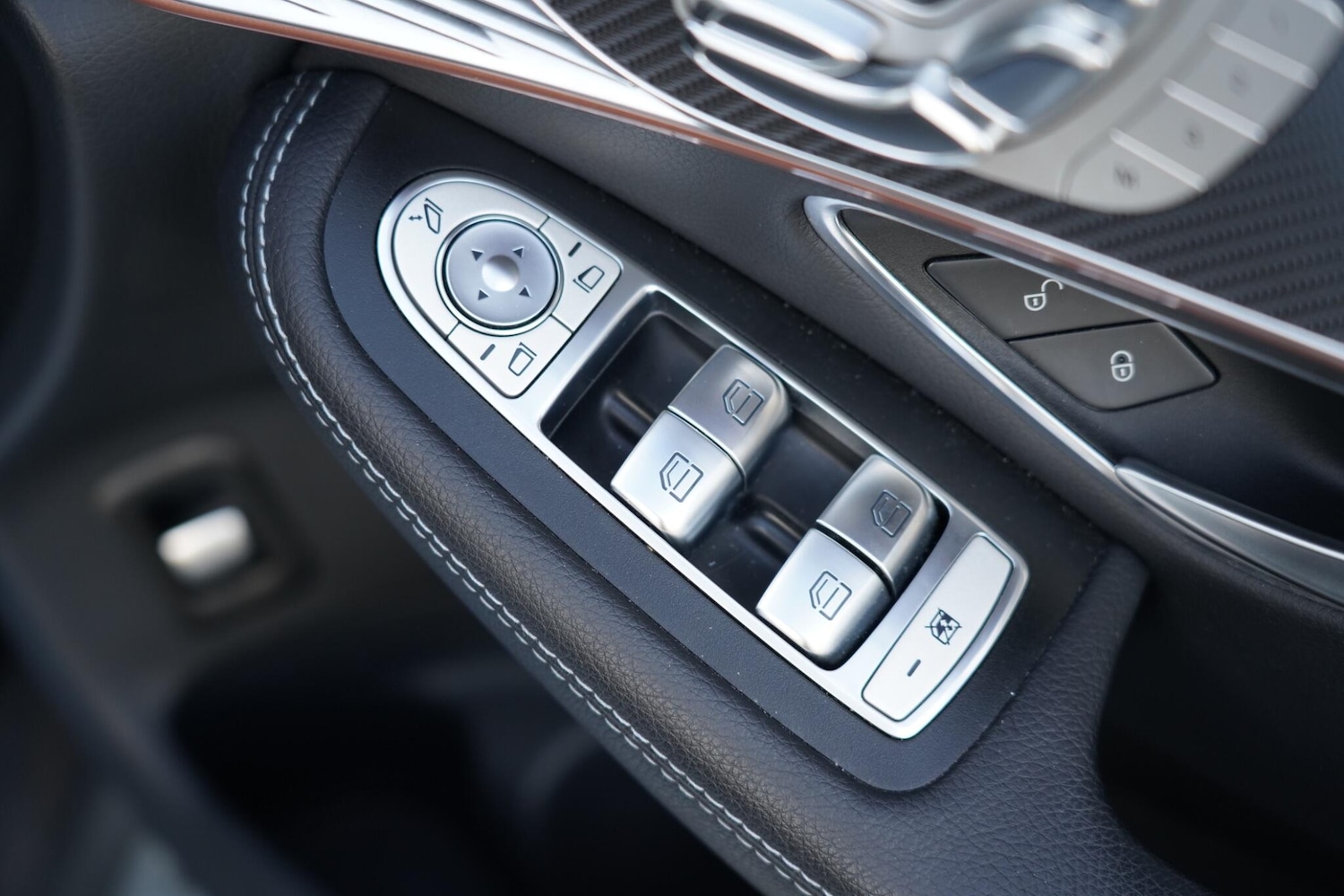 Used Mercedes-Benz EQC 2016 for sale - 76657403: Photo 29