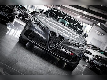 Used Alfa Romeo Stelvio 2019 for sale - 76997006: Photo