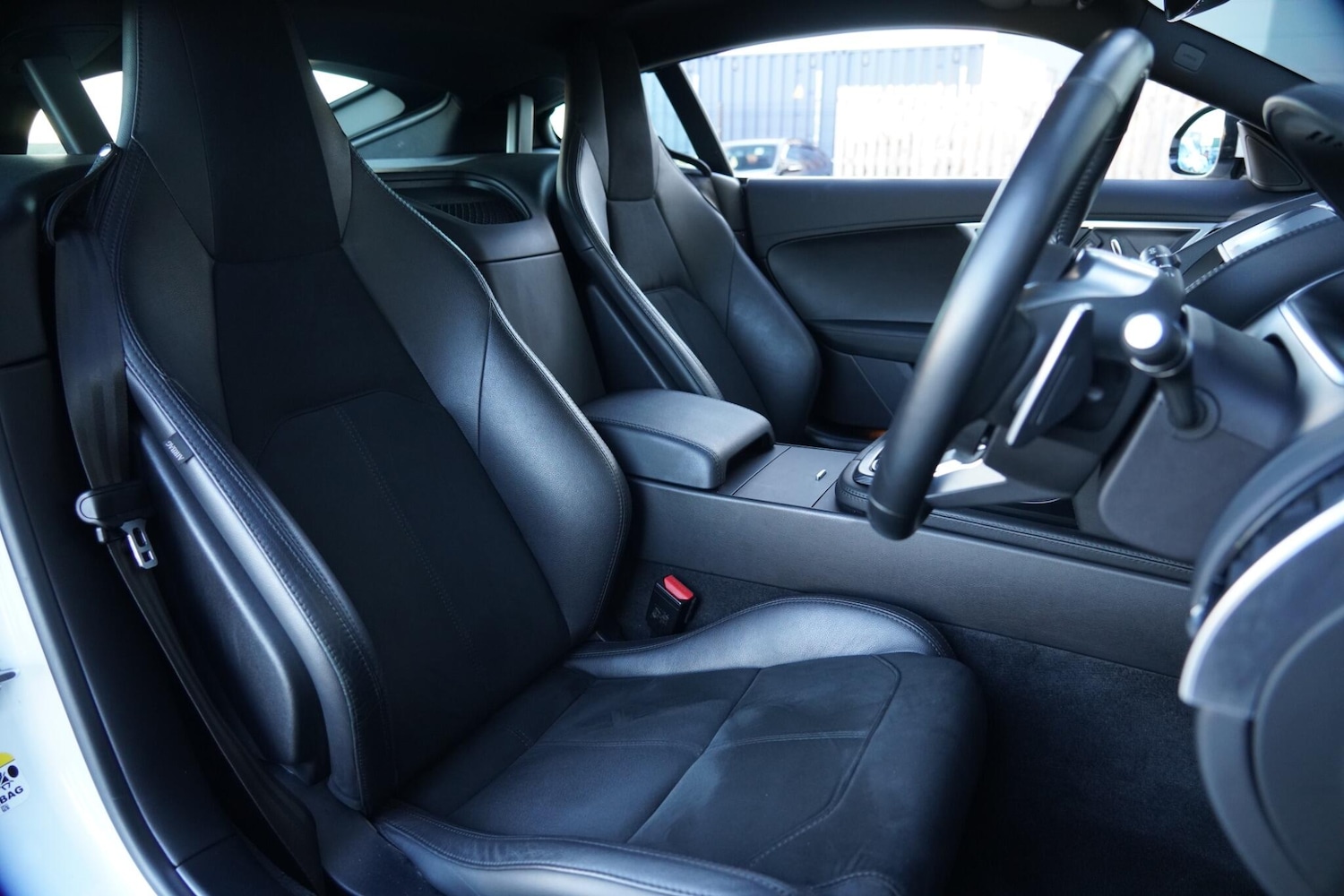 Used Jaguar F-Type 2019 for sale - 76657634: Photo 11