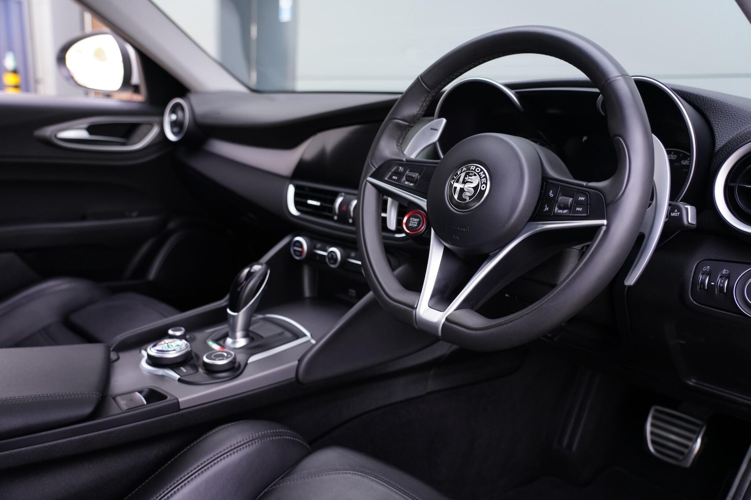 Used Alfa Romeo Giulia 2018 for sale - 76657249: Photo 10