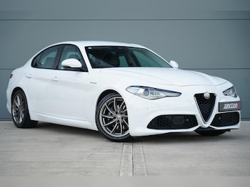 Used Alfa Romeo Giulia 2018 for sale - 76657249: Photo