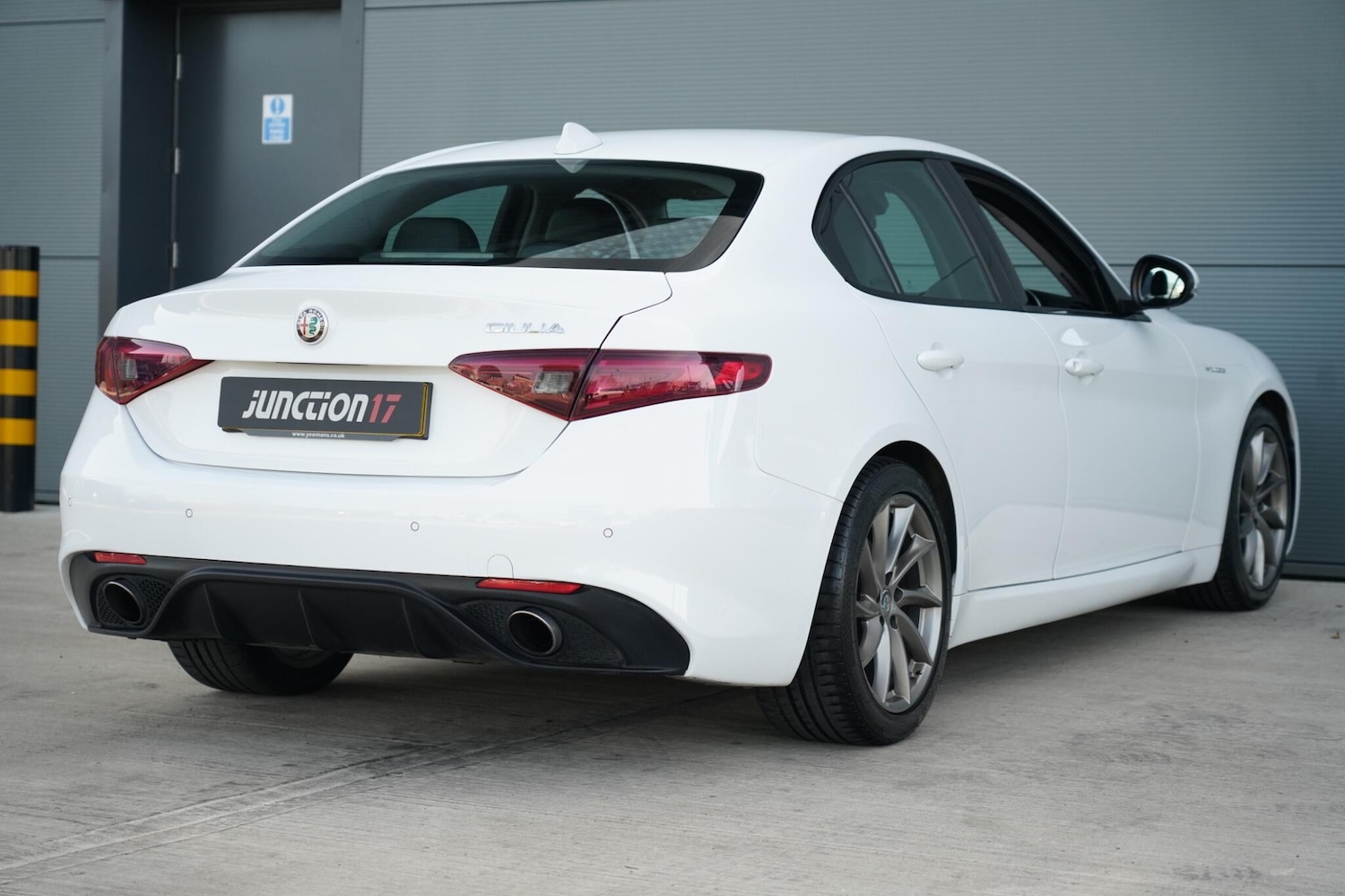 Used Alfa Romeo Giulia 2018 for sale - 76657249: Photo 8