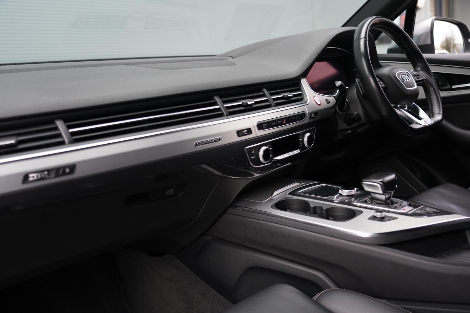 Used Audi Q7 2018 for sale - 76993780: Photo 13