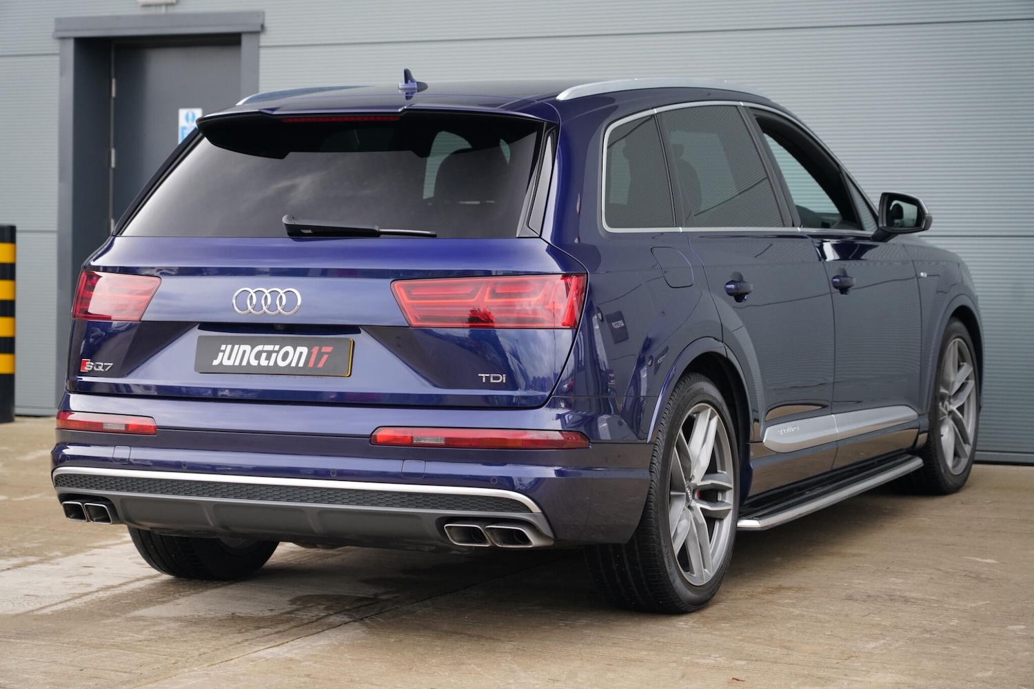 Used Audi Q7 2018 for sale - 76993780: Photo 9