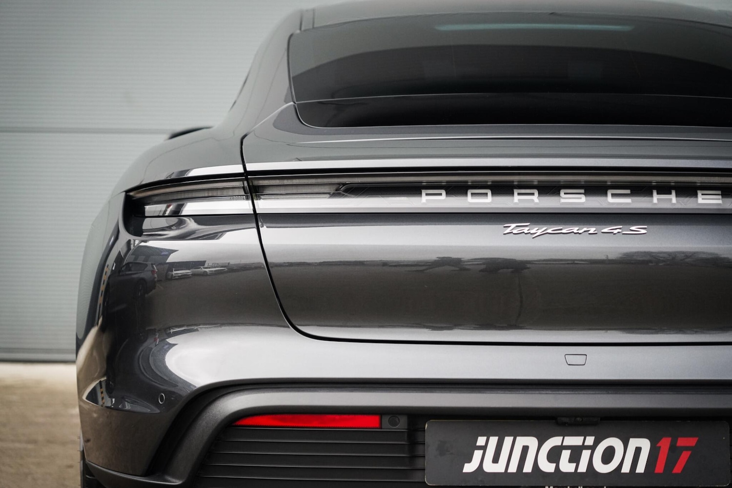 Used Porsche Taycan 2020 for sale - 76913098: Photo 20