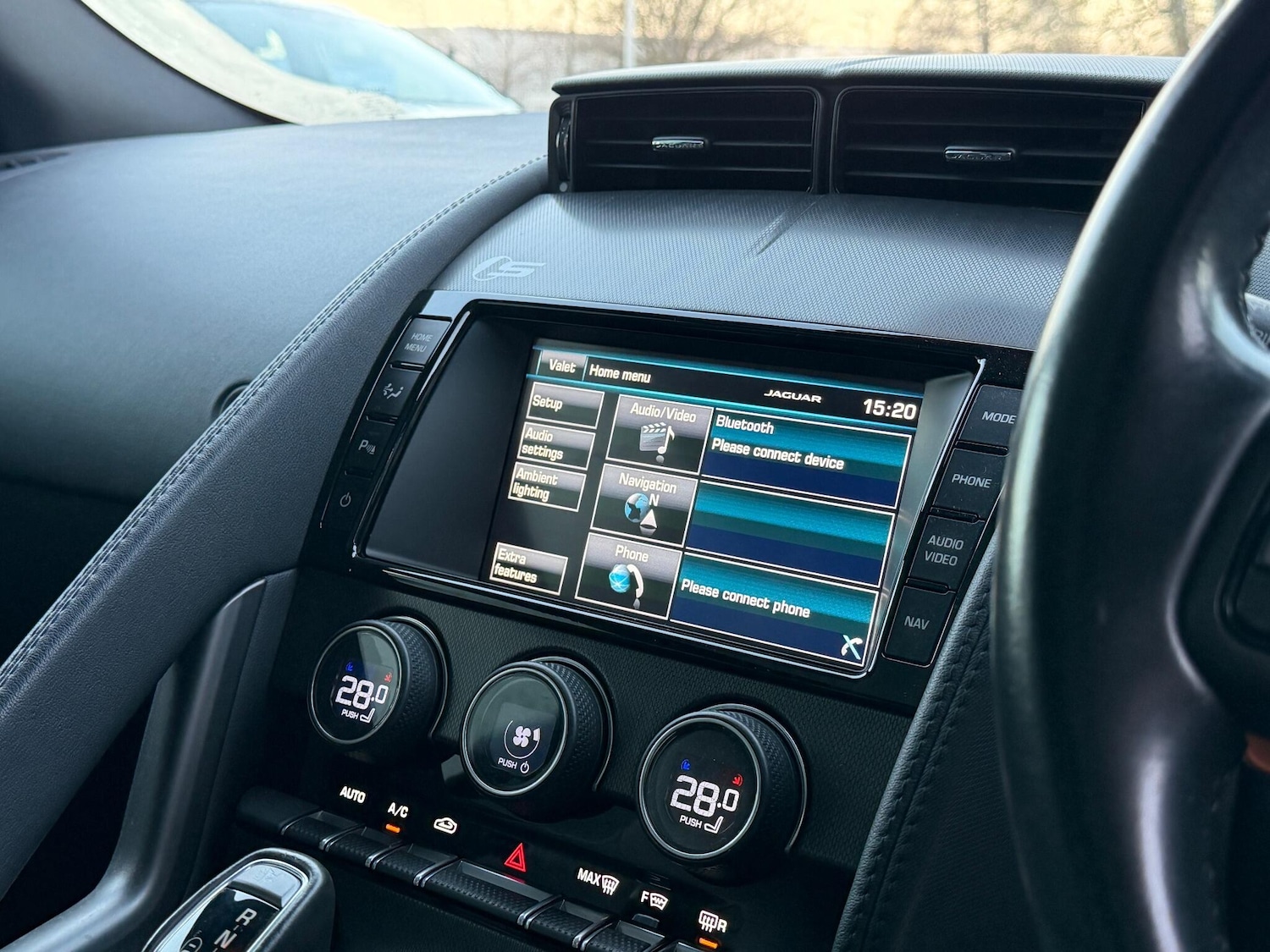 Used Jaguar F-Type 2015 for sale - 76899144: Photo 14