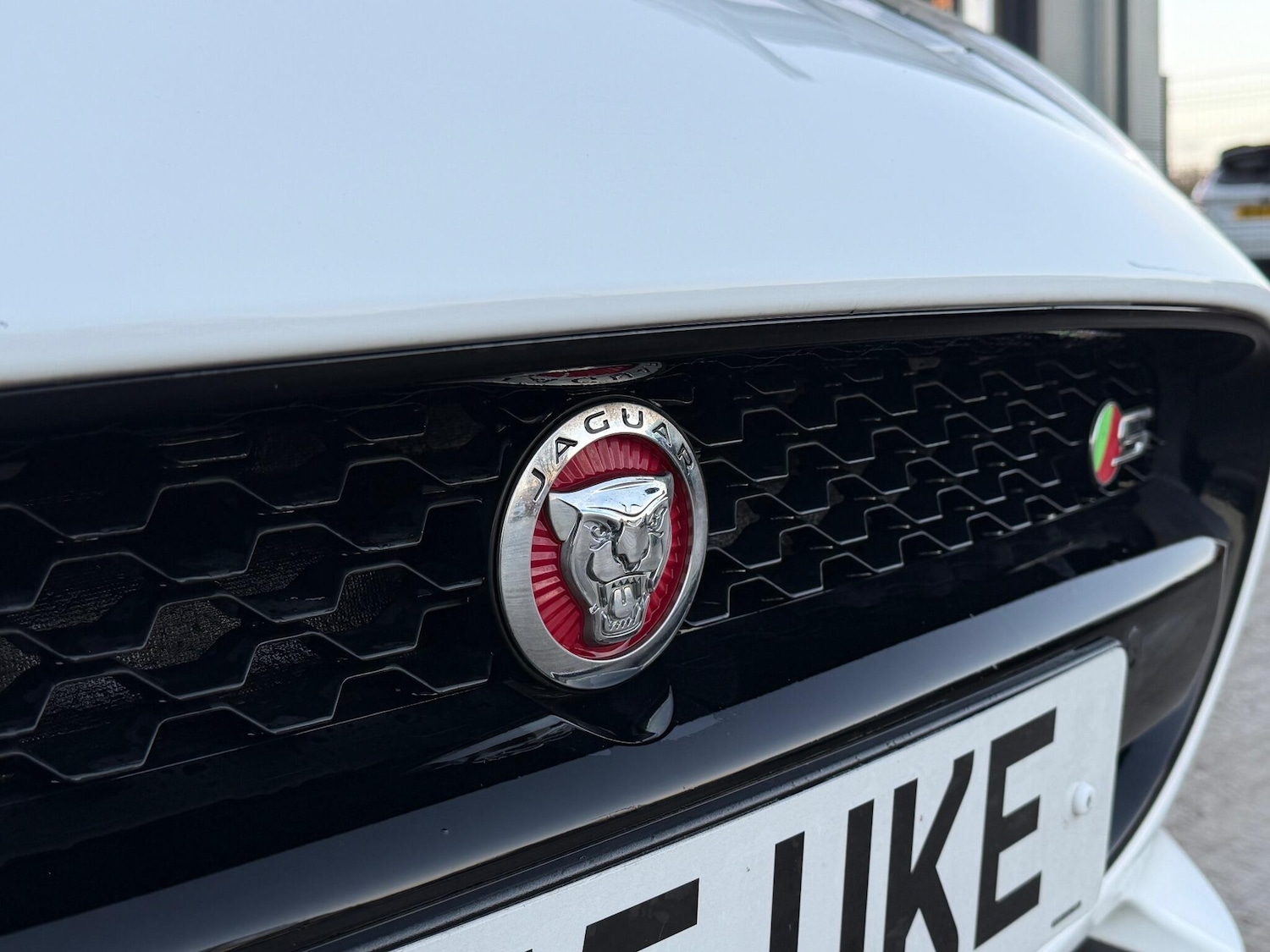 Used Jaguar F-Type 2015 for sale - 76899144: Photo 15