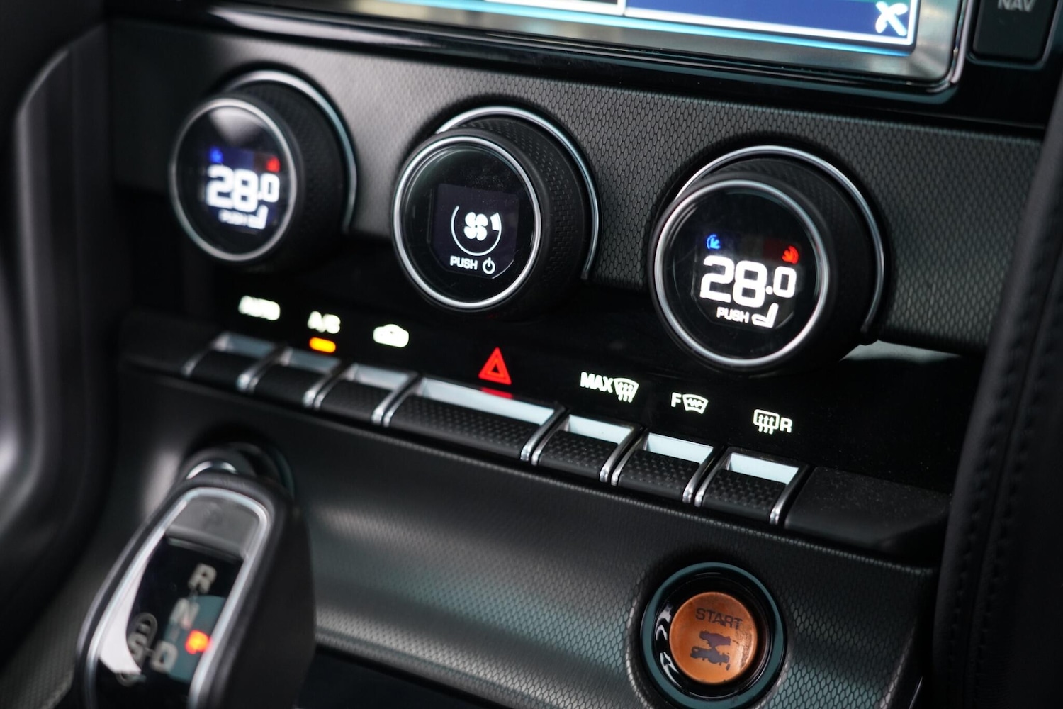 Used Jaguar F-Type 2015 for sale - 76899144: Photo 22