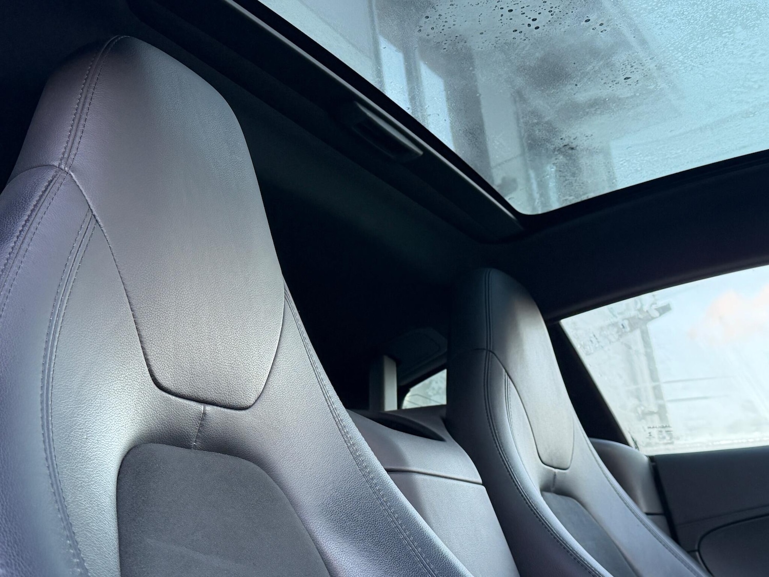 Used Jaguar F-Type 2015 for sale - 76899144: Photo 4