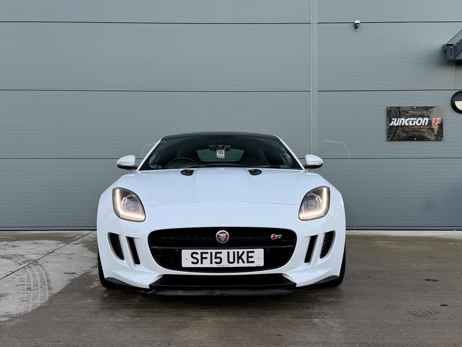 Used Jaguar F-Type 2015 for sale - 76899144: Photo 6