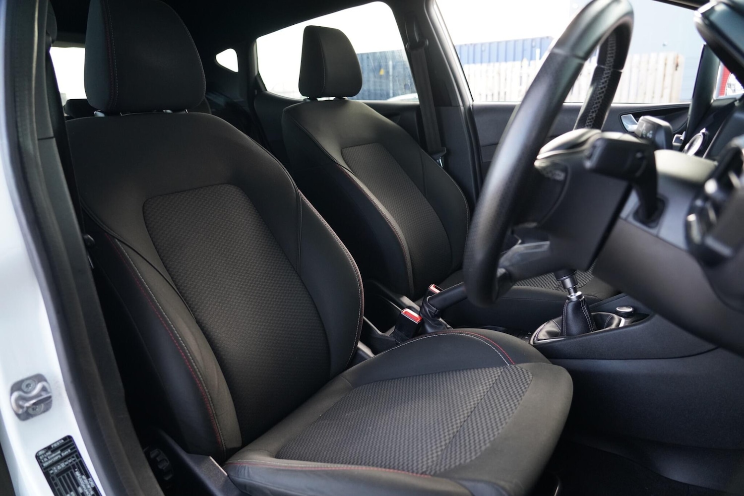 Used Ford Fiesta 2017 for sale - 76715554: Photo 11