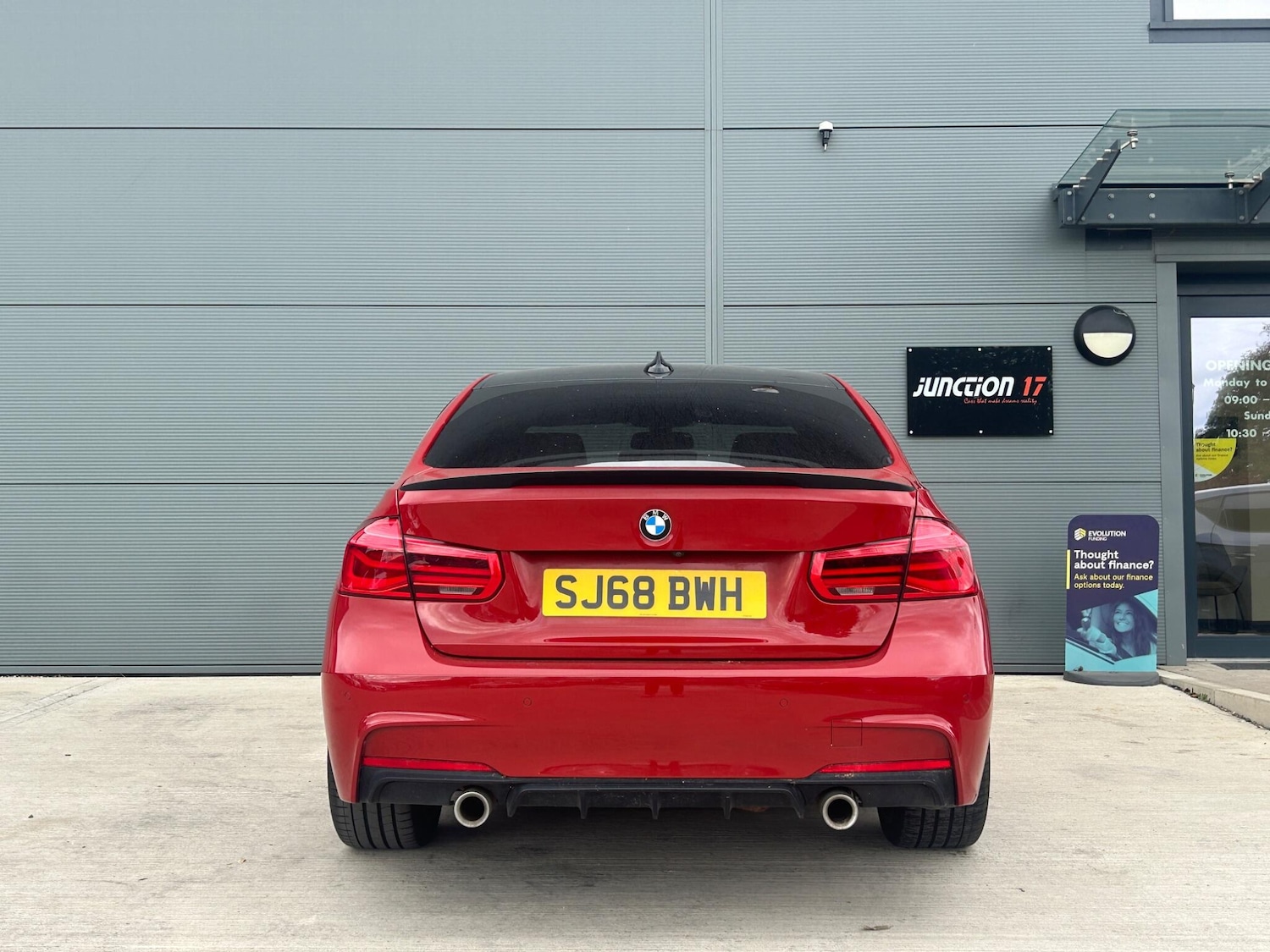 Used BMW 3 Series 2018 for sale - 76658253: Photo 9