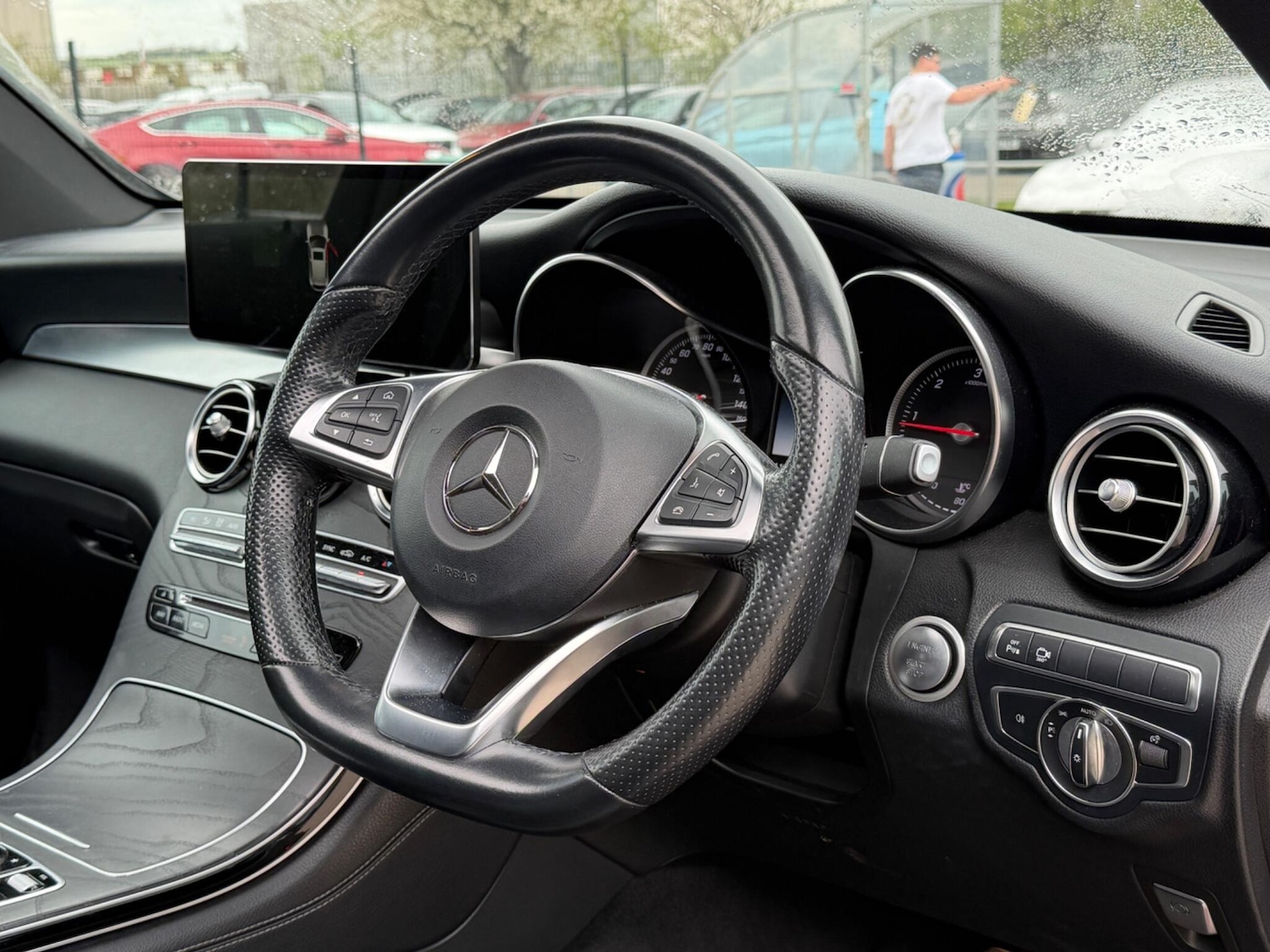 Used Mercedes-Benz GLC 2018 for sale - 78184240: Photo 4