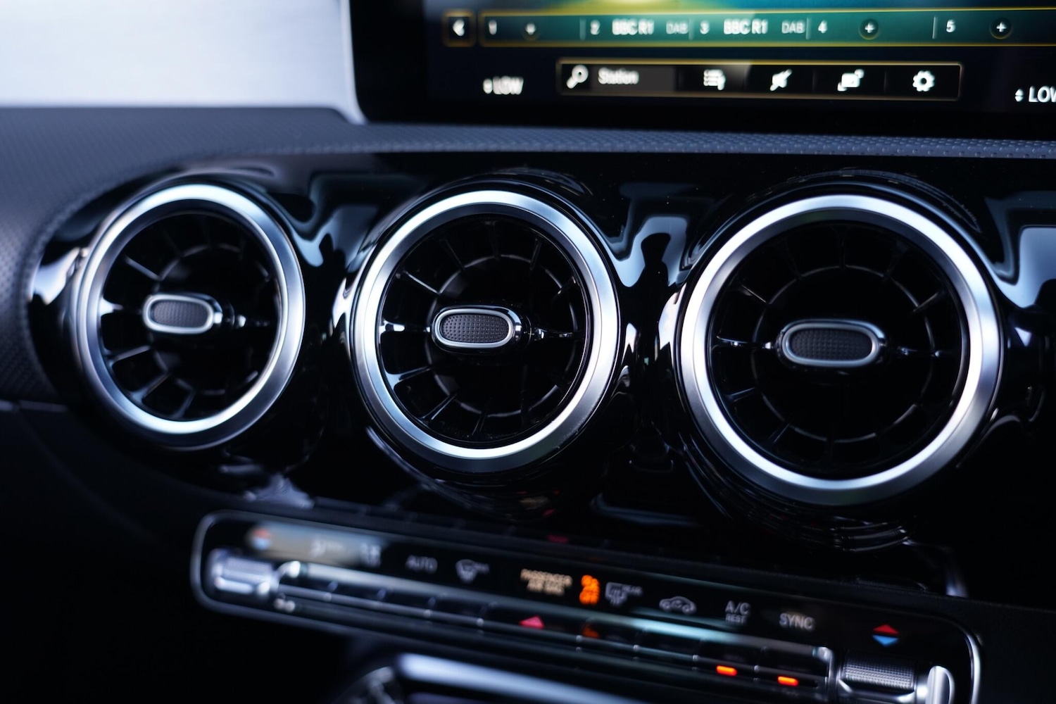 Used Mercedes-Benz A-Class 2020 for sale - 76657504: Photo 20