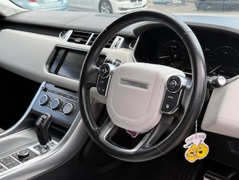 Used Land Rover Range Rover Sport 2016 for sale - 79212341: Photo