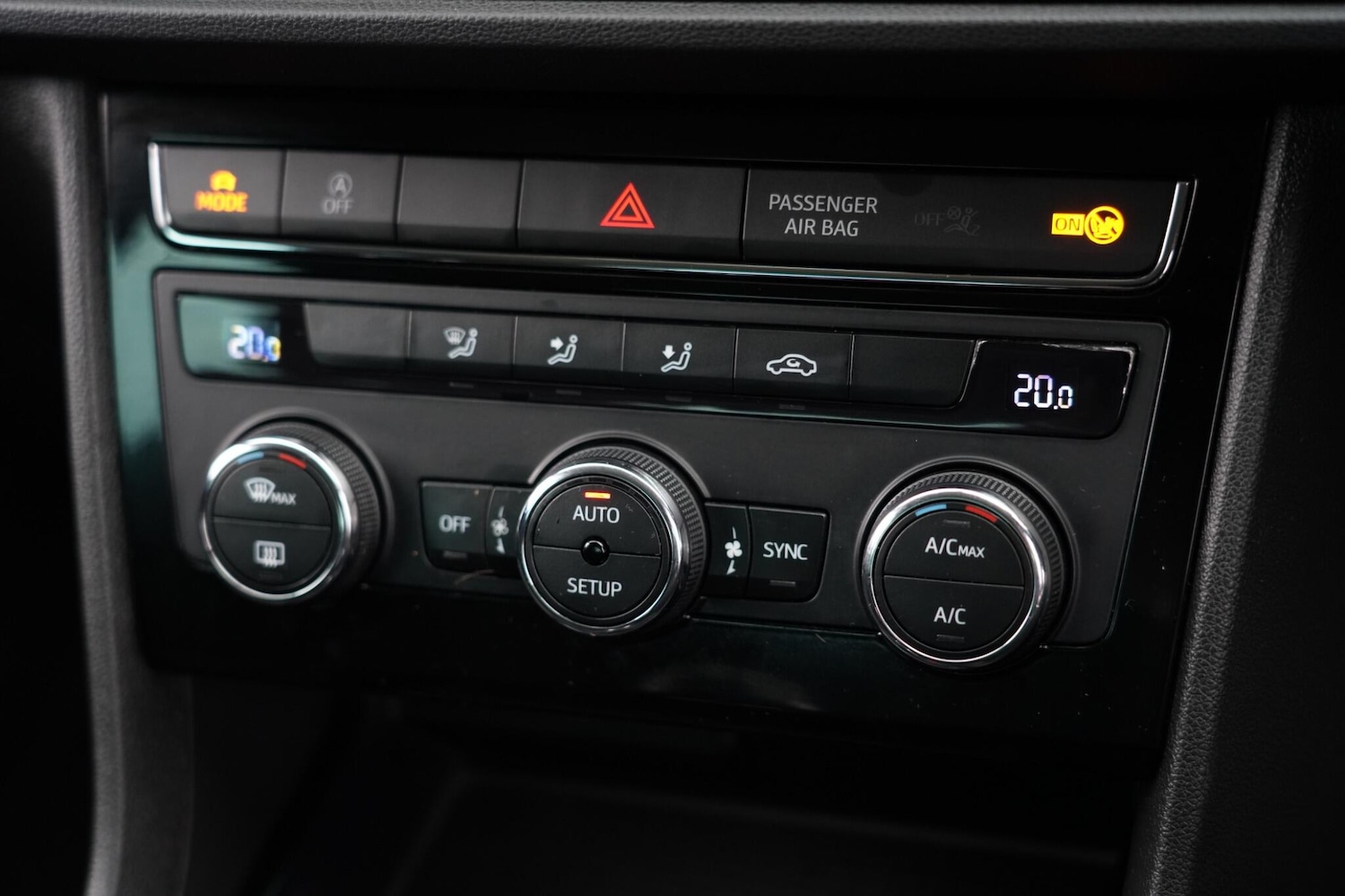 Used SEAT Leon 2017 for sale - 76657768: Photo 25