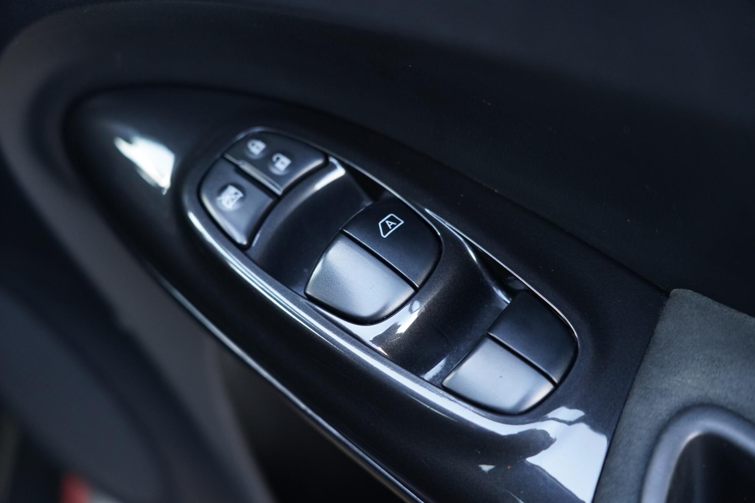 Used Nissan Juke 2016 for sale - 76658593: Photo 24