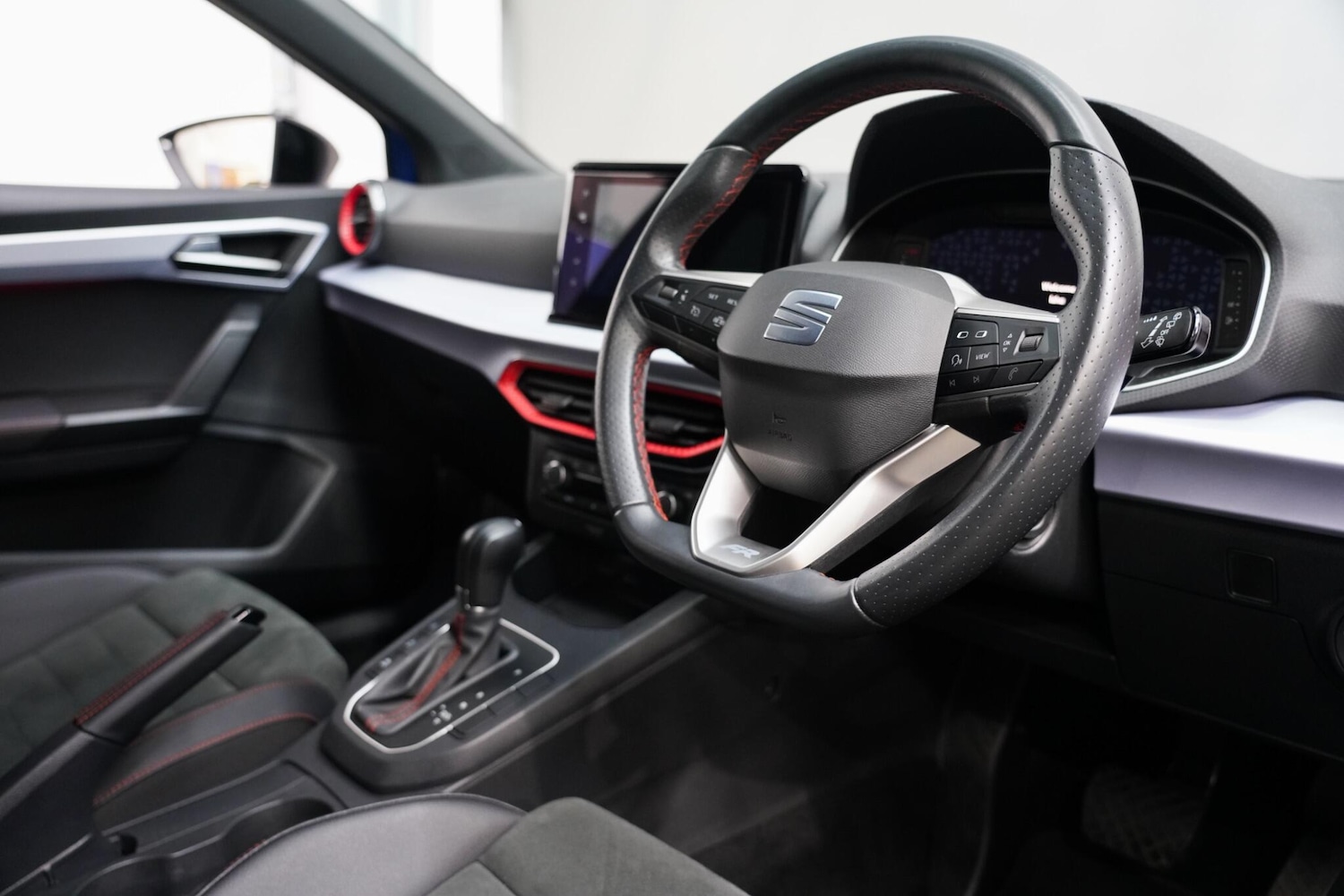 Used SEAT Ibiza 2023 for sale - 76657101: Photo 2