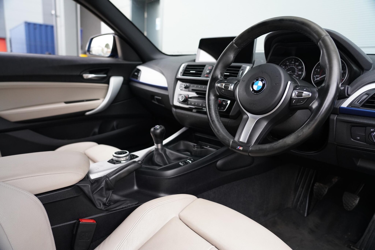 Used BMW 1 Series 2015 for sale - 77852819: Photo 2