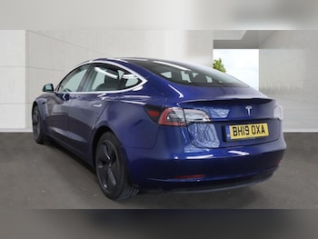 Used Tesla Model 3 2019 for sale - 79180974: Photo