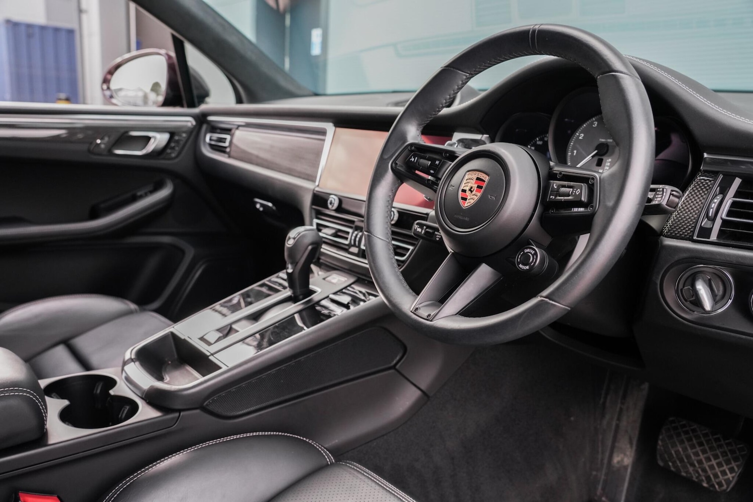 Used Porsche Macan 2022 for sale - 77497038: Photo 11