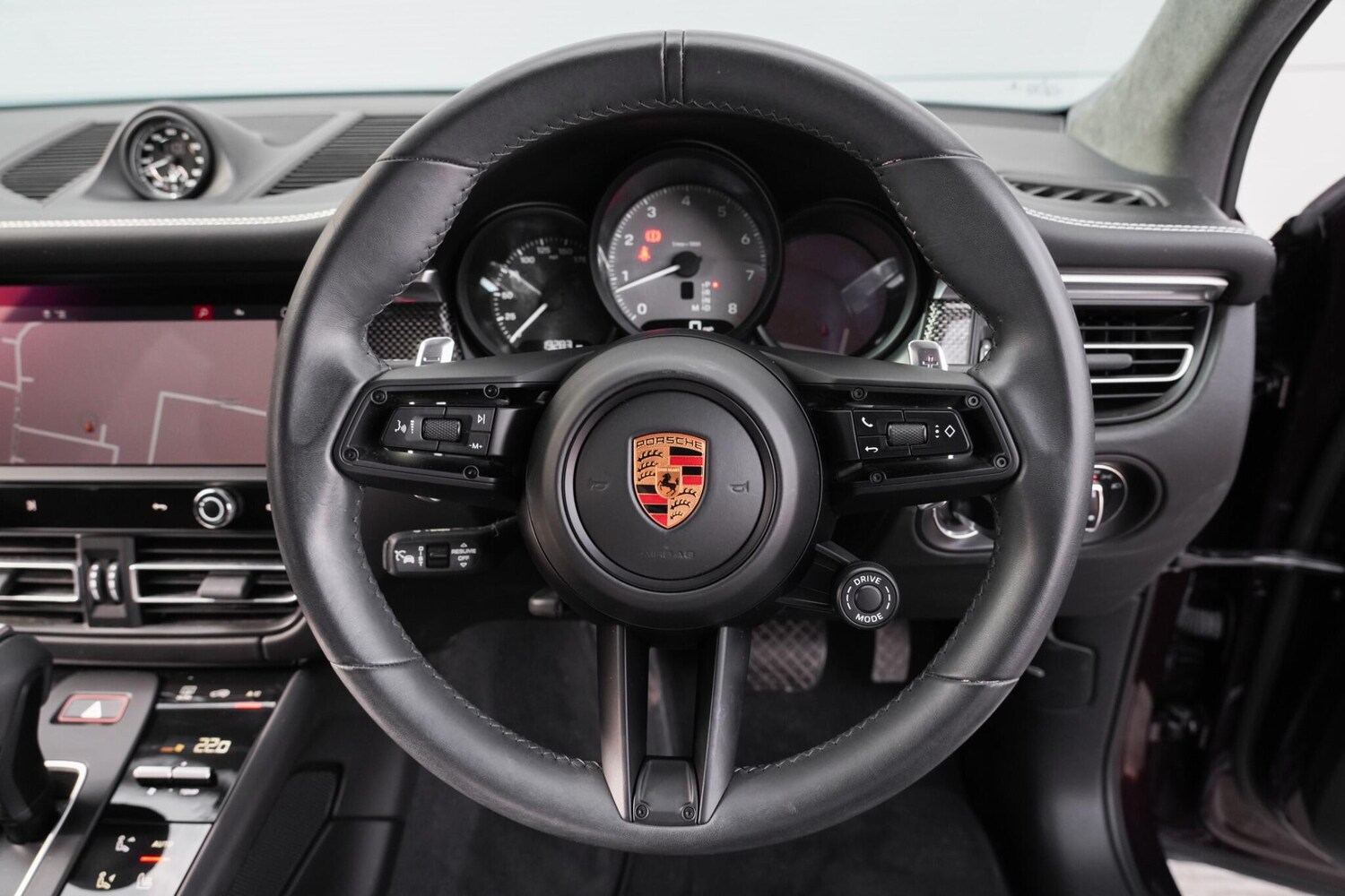 Used Porsche Macan 2022 for sale - 77497038: Photo 13