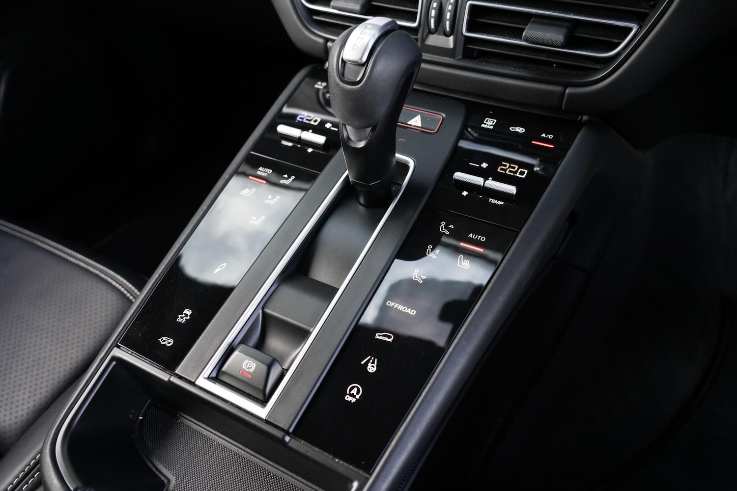 Used Porsche Macan 2022 for sale - 77497038: Photo 25