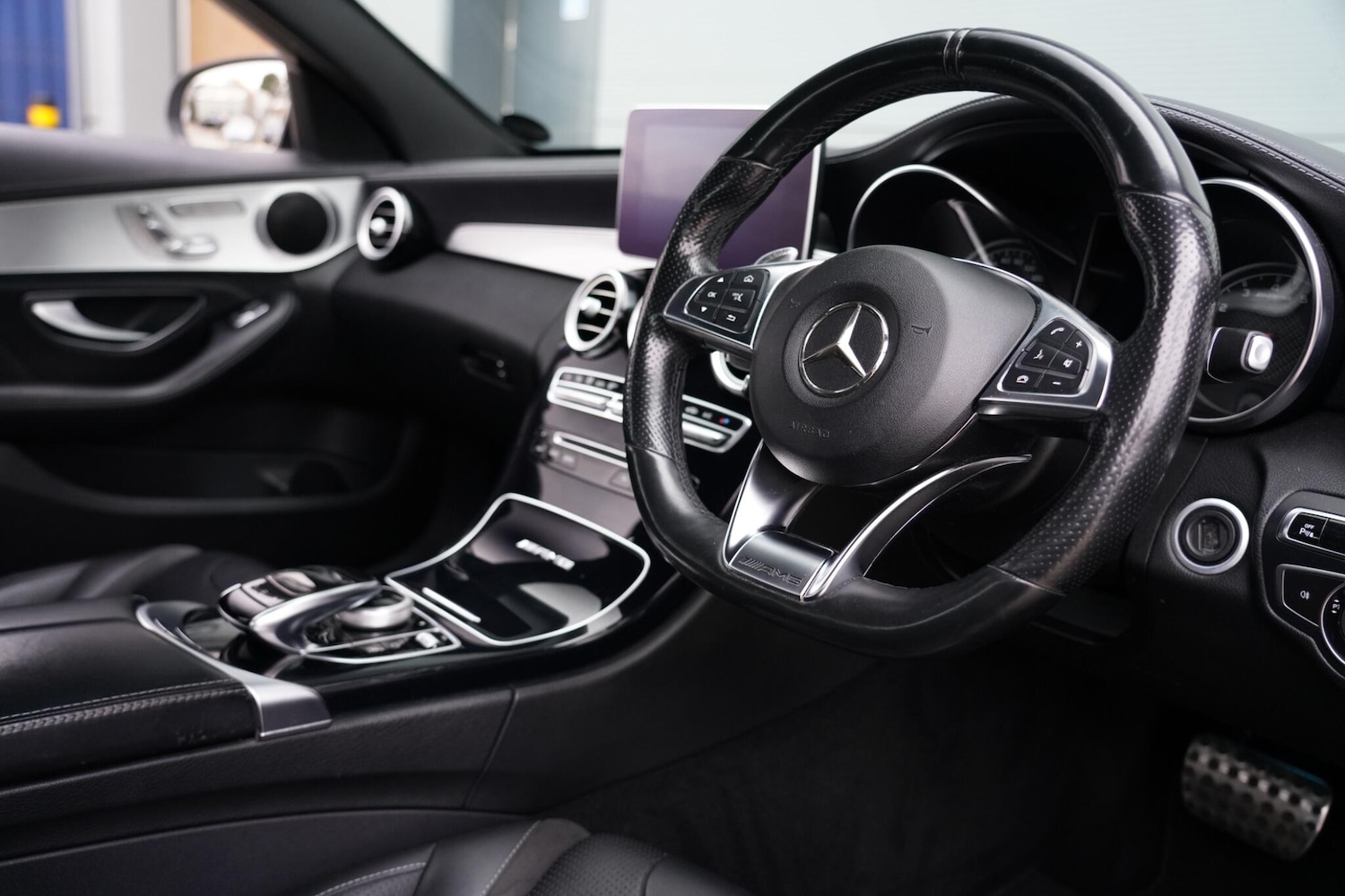 Used Mercedes-Benz C Class 2015 for sale - 76657648: Photo 10