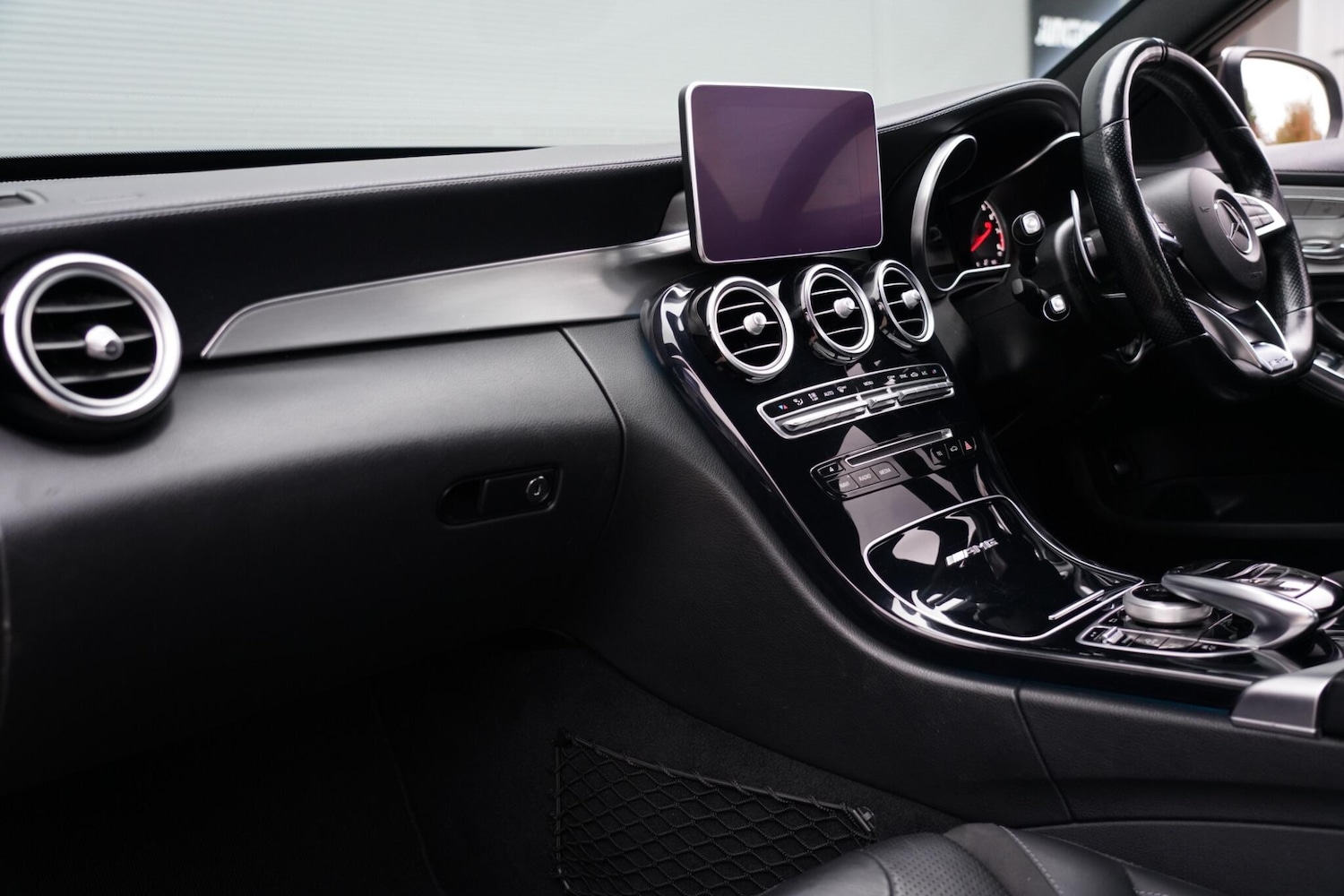 Used Mercedes-Benz C Class 2015 for sale - 76657648: Photo 12