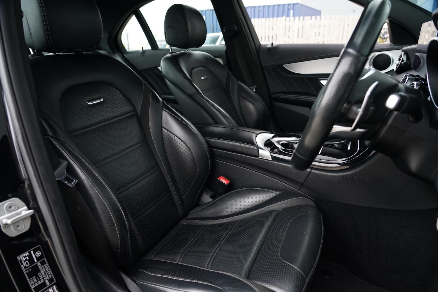 Used Mercedes-Benz C Class 2015 for sale - 76657648: Photo 9