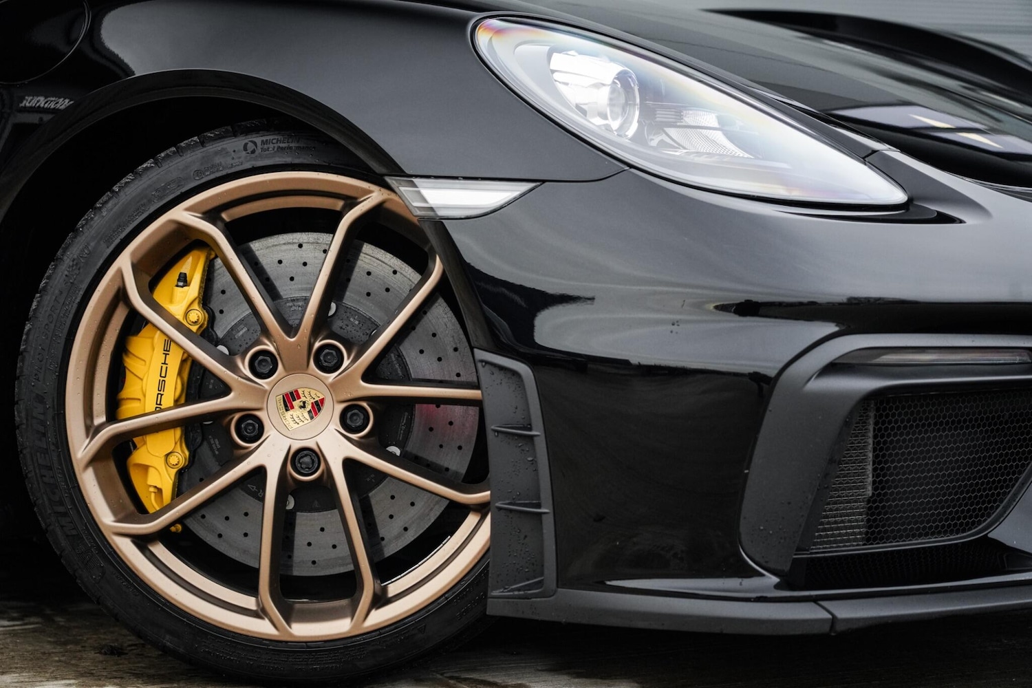 Used Porsche 718 Spyder 2019 for sale - 77215850: Photo 19