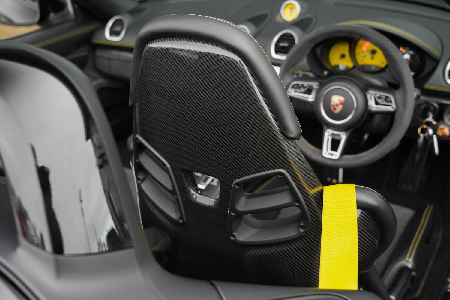 Used Porsche 718 Spyder 2019 for sale - 77215850: Photo 28